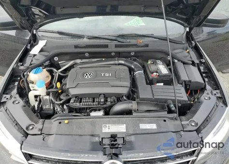 2016 Volkswagen Jetta Sport z USA, uszkodzony, nr VIN 3VWD17AJ6GM288853